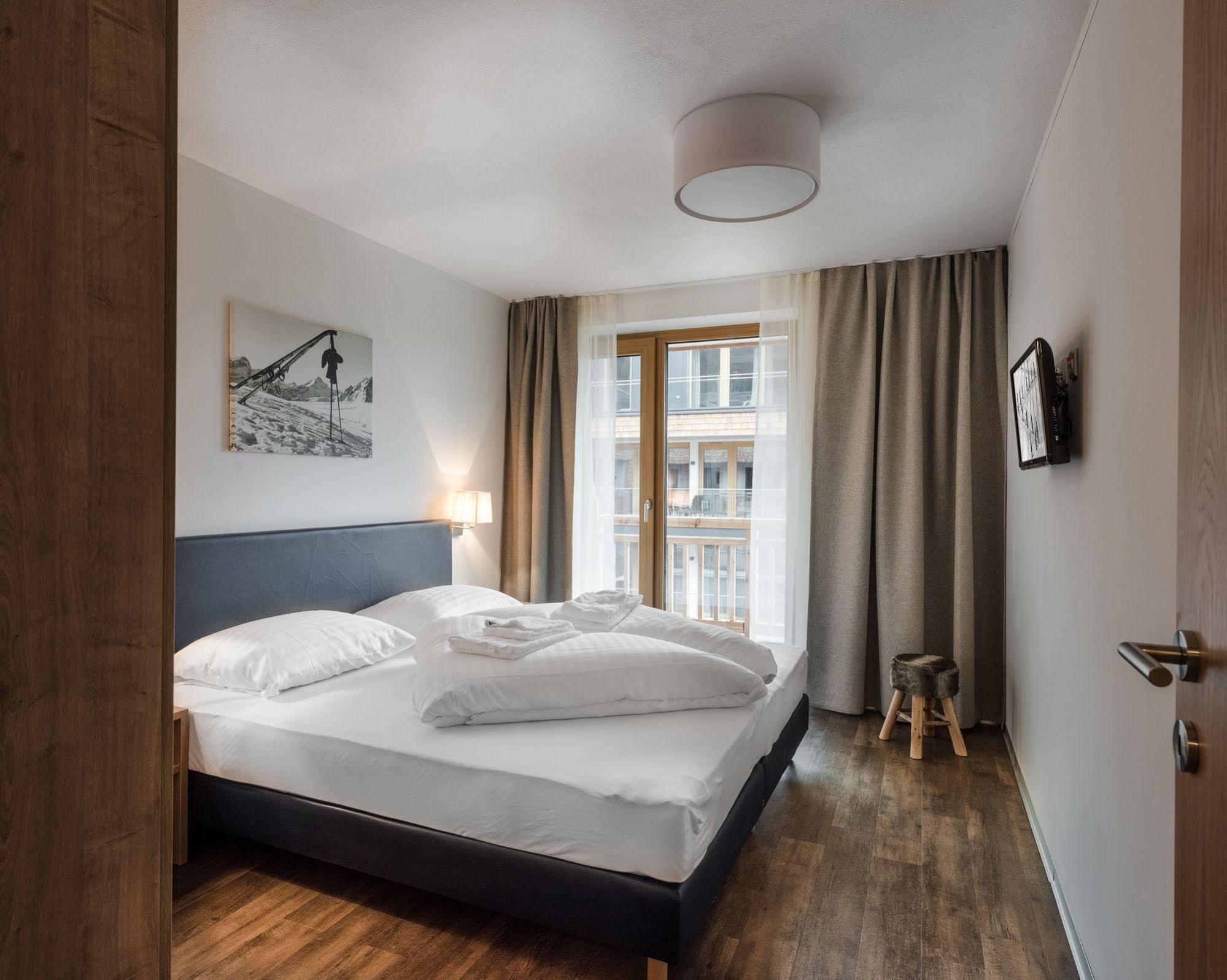Apartment Centrum - Steinbock Lodges Zell am See Exterior photo